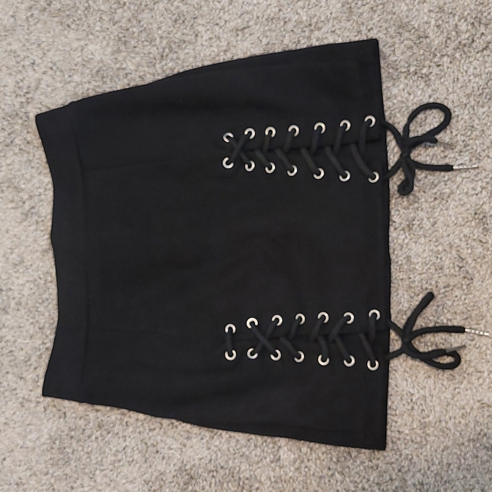 Black Mini Skirt 🖤